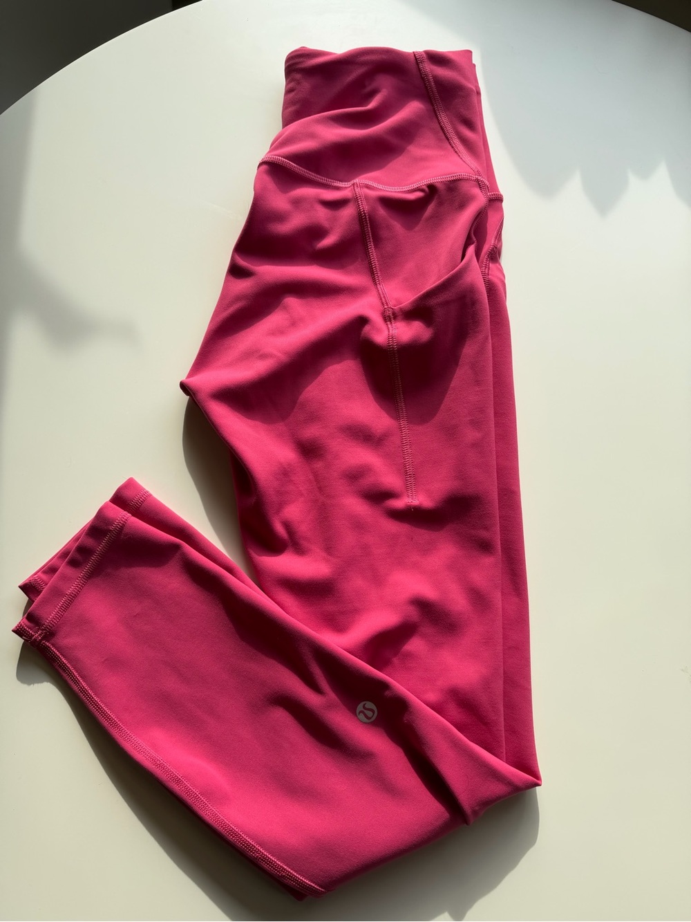 Lululemon Set Size 6 Raspberry Coulis - Picture 4 of 4